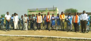 छिरहा में बेटियों को मिली नई उड़ान मुख्यमंत्री निशुल्क सरस्वती साइकिल योजना के तहत 39 बालिकाओं को साइकिल वितरण IMG 20251112 WA0011