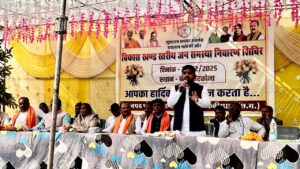 जन समस्याओं के त्वरित समाधान के लिए सरकार प्रतिबद्ध : डॉ. वीरेन्द्र साहू IMG 20251223 WA0024