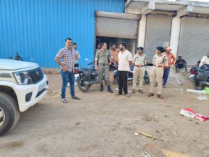 चोरी के सामान की खरीदी-बिक्री रोकने कबीरधाम पुलिस का बड़ा अभियान, 07 कबाड़ी दुकानों पर छापा IMG 20260617 WA0006