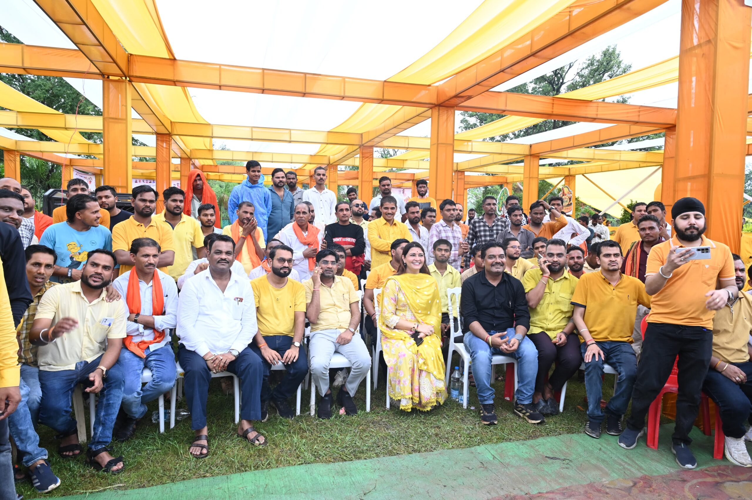 आम महोत्सव-2026: पंडरिया में भाजपा युवा मोर्चा का आयोजन, युवा शक्ति और संगठनात्मक एकजुटता का दिखा उत्साह IMG 20260703 WA0030 scaled