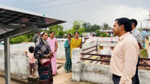 प्रदेश में पहली बार कबीरधाम की 40 महिलाएं बनीं 'सोलर दीदी', सौर ऊर्जा से मिला स्वरोजगार का नया अवसर IMG 20260719 WA0029