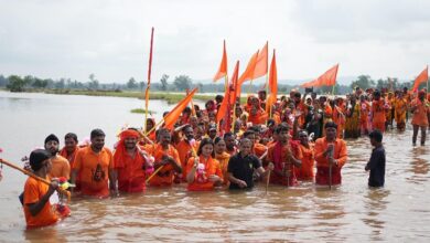 बोल बम के जयघोष से गूंजा वनांचल, पंडरिया विधानसभा में पहुंची विधायक भावना बोहरा की 151 किमी कांवड़ यात्रा IMG 20260812 WA0048