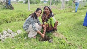 पोड़ी और हरिनछपरा में हरियाली को लेकर की गई नई पहल, 3 एकड़ में हुआ वृहद वृक्षारोपण कार्य सम्पन्न IMG 20260909 WA0004